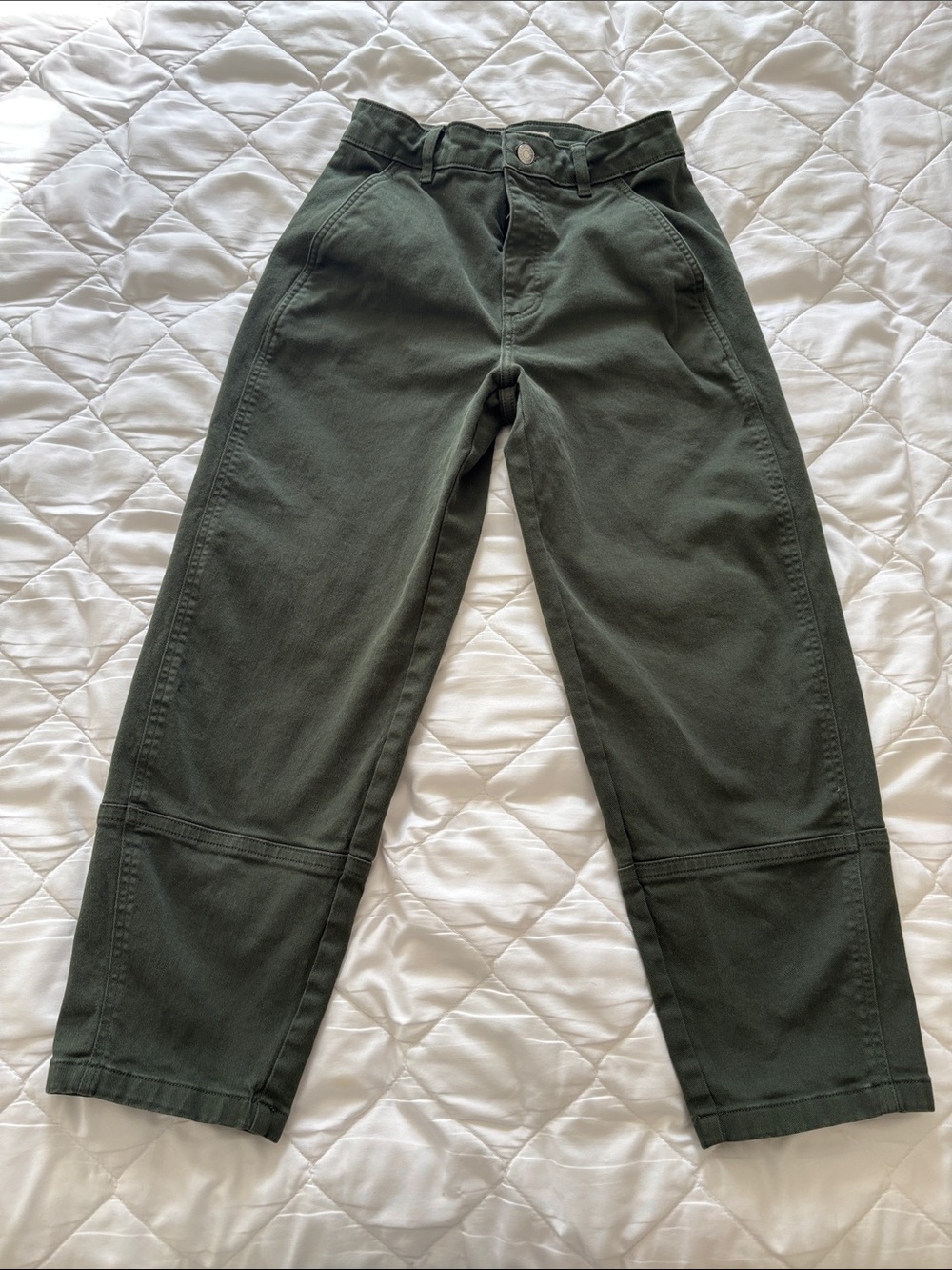 Everlane Cropped Utility Pants in Dark Olive